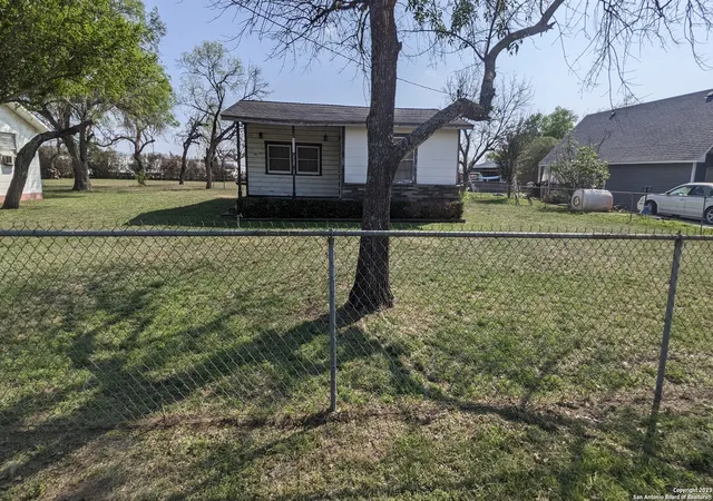 Photo 1 of Single family home for sale at 4918 Alma, San Antonio, TX 78222 | MLS# 1854474 | Listing updated on 2025-09-23