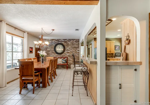 5th image of 8651 Bindseil Ln, San Antonio, TX 78266 | MLS# 1854657