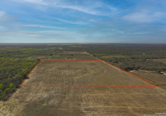 4th image of 0 Fm 476, Poteet, TX 78065 | MLS# 1854709