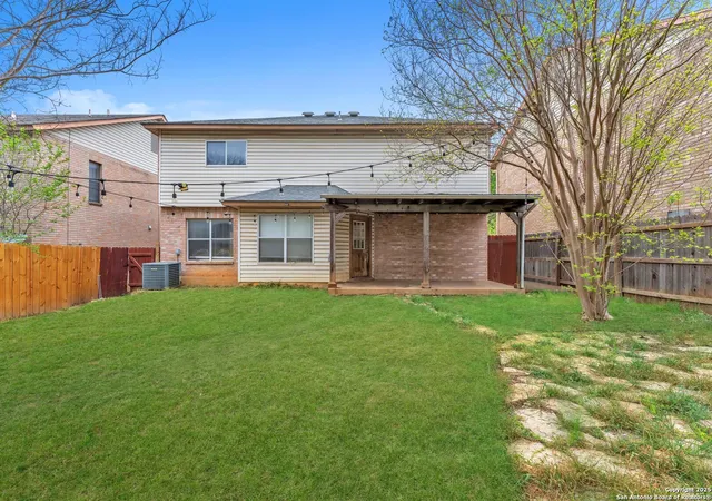 24th image of 8530 Park Olympia, Universal City, TX 78148 | MLS# 1854729