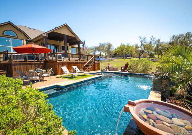 Photo 3 of Single family home for sale at 1471 Decanter, New Braunfels, TX 78132 | MLS# 1854742 | Listing updated on 2026-05-15
