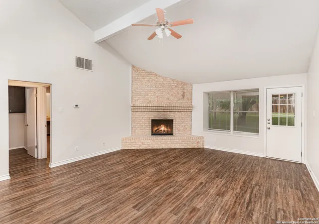 Photo 4 of Single family home for sale at 4902 Brookhead, Schertz, TX 78108 | MLS# 1854888 | Listing updated on 2025-07-22