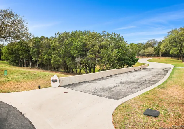 5th image of 954 Santa Cruz, New Braunfels, TX 78132 | MLS# 1854890