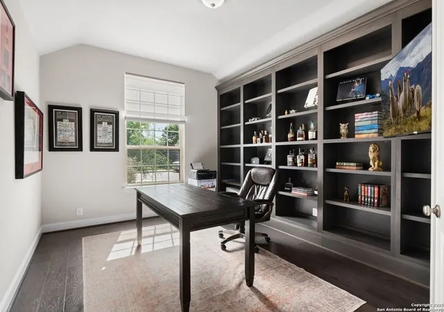 3rd image of 997 Carriage Loop, New Braunfels, TX 78132 | MLS# 1854928
