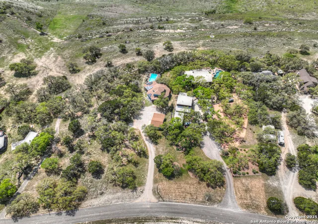 Photo 73 of Single family home for sale at 3811 Potters Creek, Canyon Lake, TX 78133 | MLS# 1854978 | Listing updated on 2025-09-30