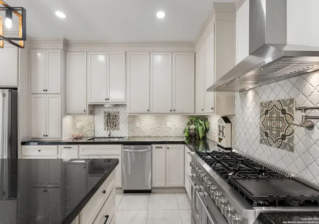 Photo 4 of Single family home for sale at 4493 Smith Rd, Von Ormy, TX 78073 | MLS# 1855070 | Listing updated on 2025-12-06