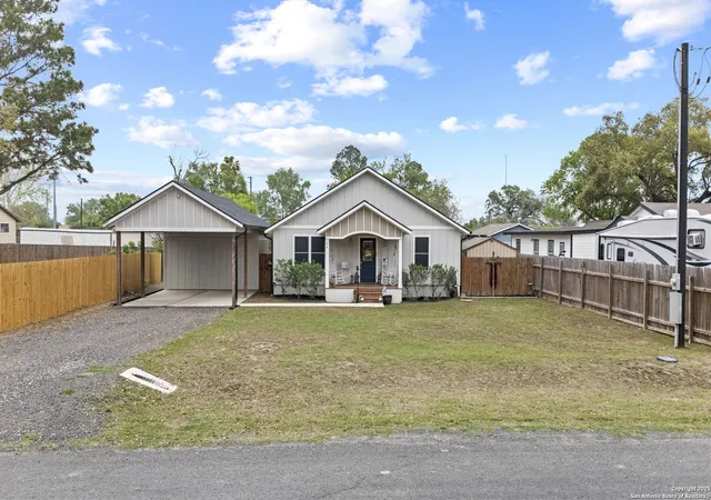 Photo 1 of Sale Pending at 124 County Road 123, Floresville, TX 78114 | MLS# 1855082 | Listing updated on 2025-09-22
