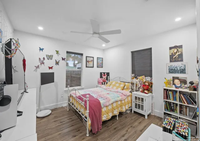 Photo 3 of Sale Pending at 124 County Road 123, Floresville, TX 78114 | MLS# 1855082 | Listing updated on 2025-09-22
