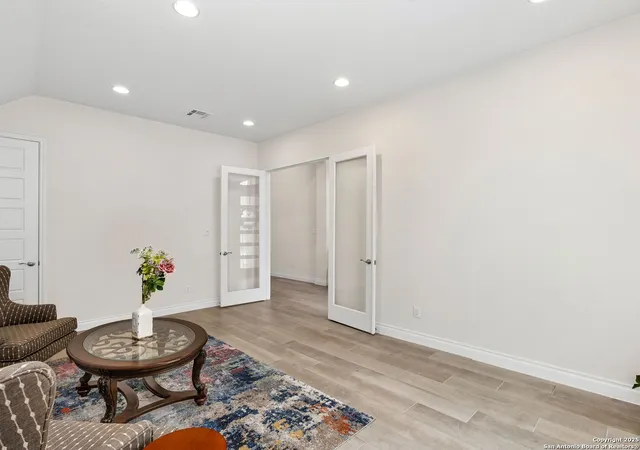 Photo 4 of Sale Pending at 9024 Beacon Ridge, San Antonio, TX 78255 | MLS# 1855184 | Listing updated on 2025-11-03