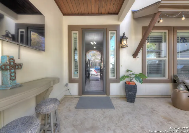 2nd image of 949 N Academy, New Braunfels, TX 78130 | MLS# 1855280