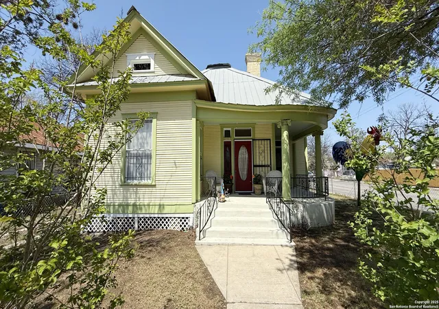 Photo 2 of Single family home for sale at 1503 W Houston, San Antonio, TX 78207 | MLS# 1855331 | Listing updated on 2025-10-20