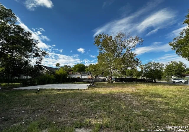 Photo 3 of Land for sale at 1517 Madrid St, San Antonio, TX 78237 | MLS# 1855336 | Listing updated on 2025-12-27