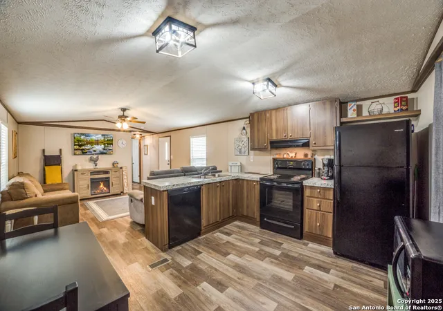 Photo 1 of Manufactured home for sale at 626 Pr 1512, Bandera, TX 78003 | MLS# 1855371 | Listing updated on 2026-02-11