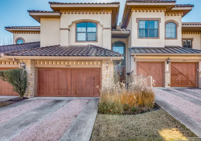 Photo 1 of Condo for sale at 7800 Southwest Pkwy #2020, Austin, TX 78735 | MLS# 1855391 | Listing updated on 2025-10-23