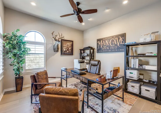 Photo 3 of Condo for sale at 7800 Southwest Pkwy #2020, Austin, TX 78735 | MLS# 1855391 | Listing updated on 2025-10-23