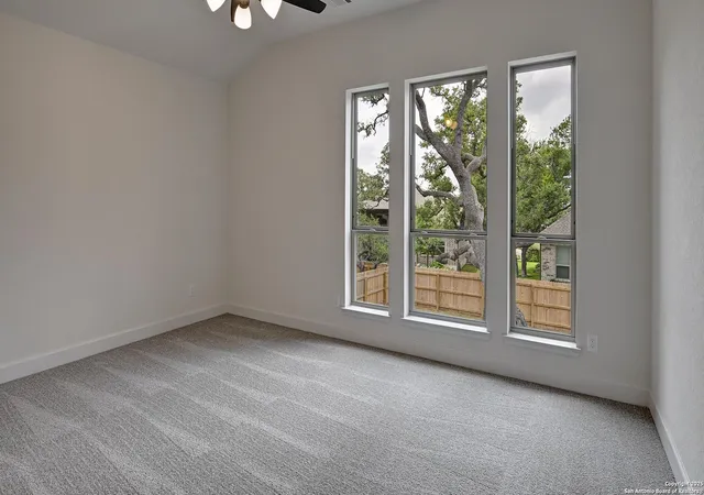Photo 3 of Sale Pending at 211 Boulder Crk, Boerne, TX 78006 | MLS# 1855729 | Listing updated on 2025-11-01