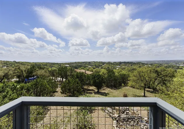 Photo 1 of Sale Pending at 129 Sitting Bull Trl, Canyon Lake, TX 78133 | MLS# 1855734 | Listing updated on 2026-03-04