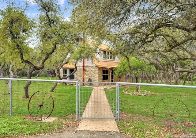 1st image of 100 Cherokee Ln, Blanco, TX 78606 | MLS# 1855769