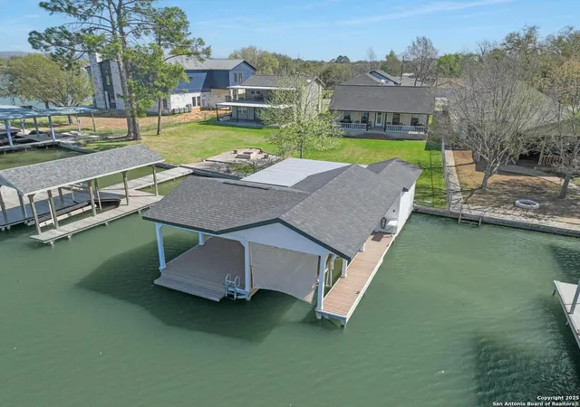 2nd image of 411 W Greenbriar Dr, Granite Shoals, TX 78654 | MLS# 1855899