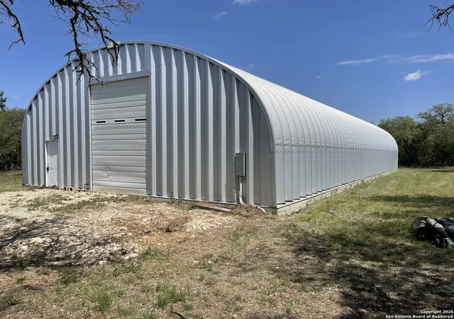 Photo 3 of Sale Pending at 1191 Cr 241, Hondo, TX 78861 | MLS# 1855909 | Listing updated on 2026-01-13