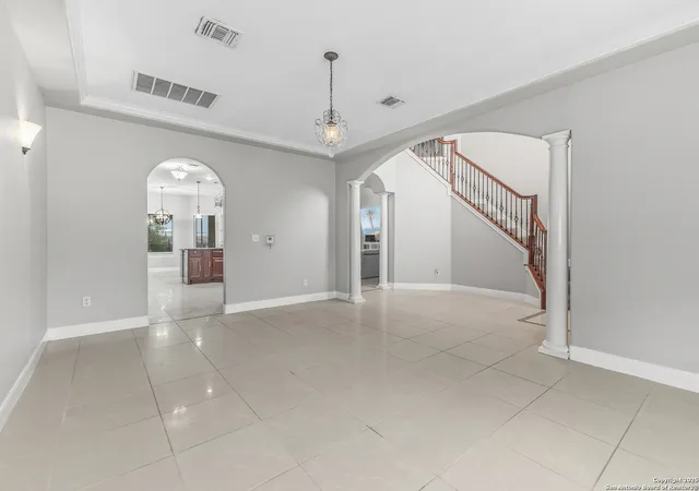 Photo 4 of Single family home for sale at 12419 Course View, San Antonio, TX 78221 | MLS# 1855978 | Listing updated on 2025-10-21