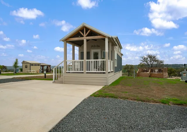Homes for sale in Fredericksburg, TX | 5386 Ranch Road 1376 #172, Fredericksburg, TX 78624 | MLS# 1856057