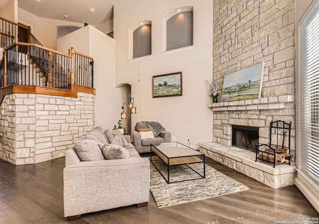 Photo 3 of Sale Pending at 25518 Coronado Blf, San Antonio, TX 78260 | MLS# 1856075 | Listing updated on 2026-01-07