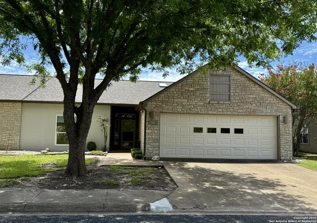Photo 2 of Condo for sale at 1030 Edinburgh Dr #1030, Kerrville, TX 78028 | MLS# 1856244 | Listing updated on 2025-10-27