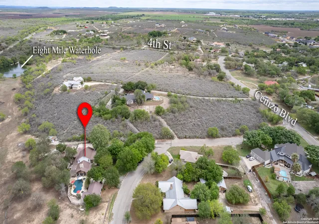 49th image of 632 Rio St, Uvalde, TX 78801 | MLS# 1856300
