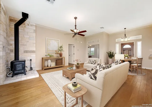 Photo 4 of Single family home for sale at 100 Prim Rose, Blanco, TX 78606 | MLS# 1856365 | Listing updated on 2025-09-28