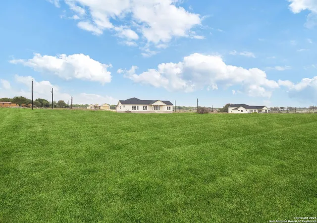 50th image of 197 Lake View Circle, La Vernia, TX 78121 | MLS# 1856373