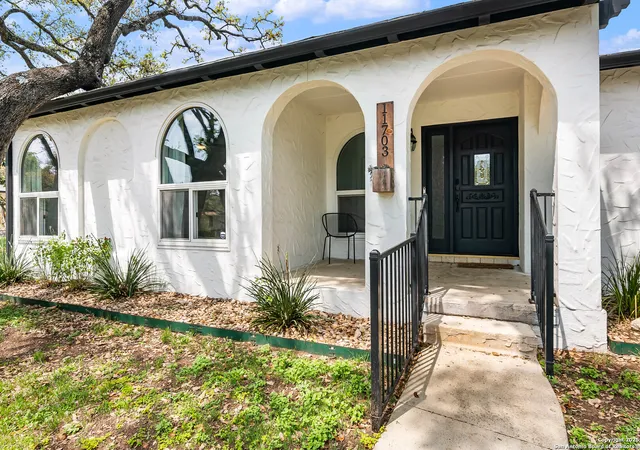 Photo 2 of Sale Pending at 11703 Sandman, San Antonio, TX 78216 | MLS# 1856473 | Listing updated on 2025-10-20