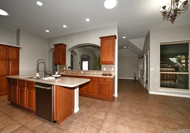 Photo 3 of Sale Pending at 1843 Wood Grv, San Antonio, TX 78232 | MLS# 1856553 | Listing updated on 2025-12-29