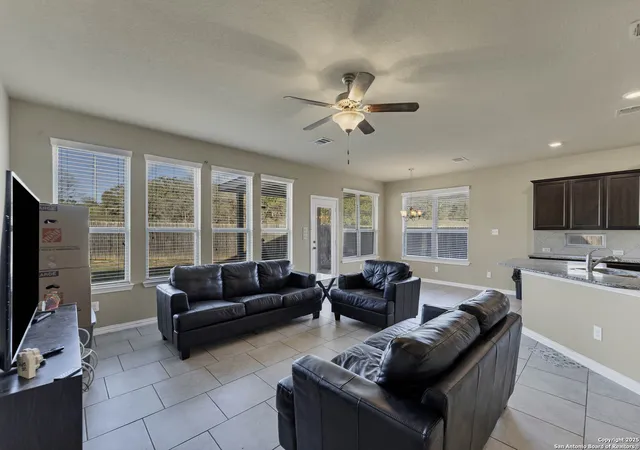 Photo 3 of Single family home for sale at 5613 Cross Over, New Braunfels, TX 78132 | MLS# 1856562 | Listing updated on 2025-08-29