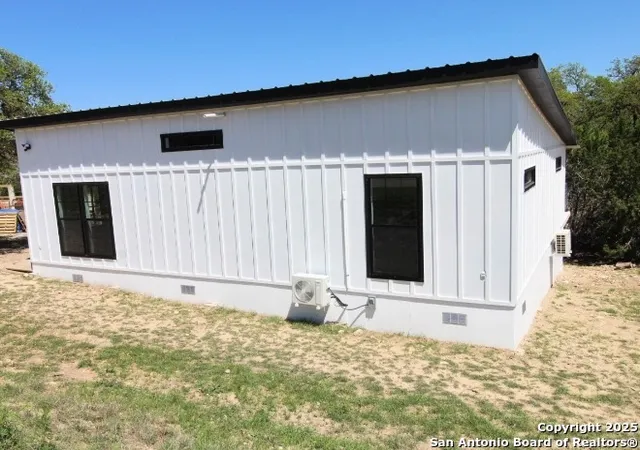 Photo 2 of Single family home for sale at 403 Private Road 1523, Bandera, TX 78003 | MLS# 1856658 | Listing updated on 2025-09-15