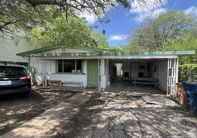 1st image of 1414 Vargas, Austin, TX 78741 | MLS# 1856823