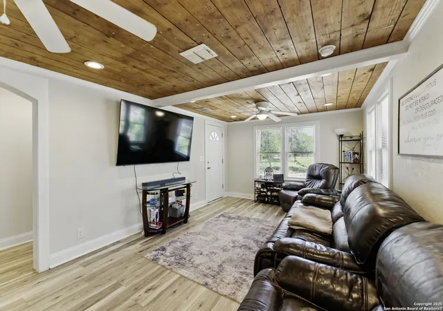 5th image of 411 Ellis, Seguin, TX 78155 | MLS# 1856923