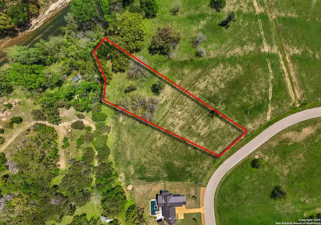 5th image of 829 Bingham Lane, New Braunfels, TX 78132 | MLS# 1857175
