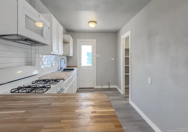 1st image of 1137 Jennings, San Antonio, TX 78225 | MLS# 1857178