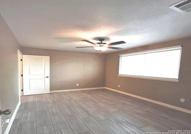 5th image of 5727 War Cloud, San Antonio, TX 78242 | MLS# 1857256