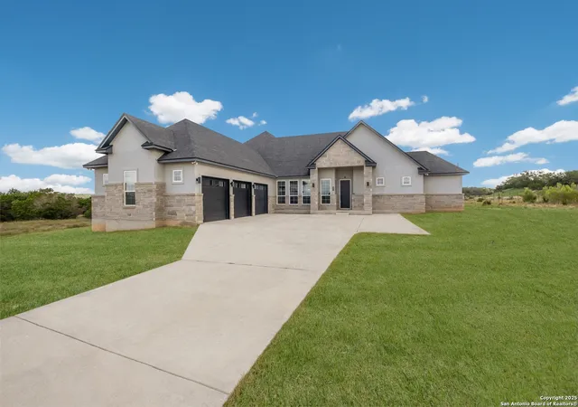 1st image of 351 Mexican Hat, Spring Branch, TX 78070 | MLS# 1857291