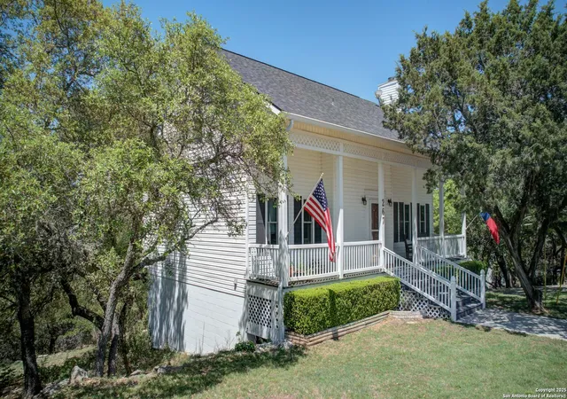 Photo 3 of Sale Pending at 267 Nancy, Canyon Lake, TX 78133 | MLS# 1857326 | Listing updated on 2025-11-10