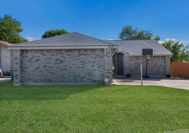 4th image of 9520 Woodland, San Antonio, TX 78250 | MLS# 1857384