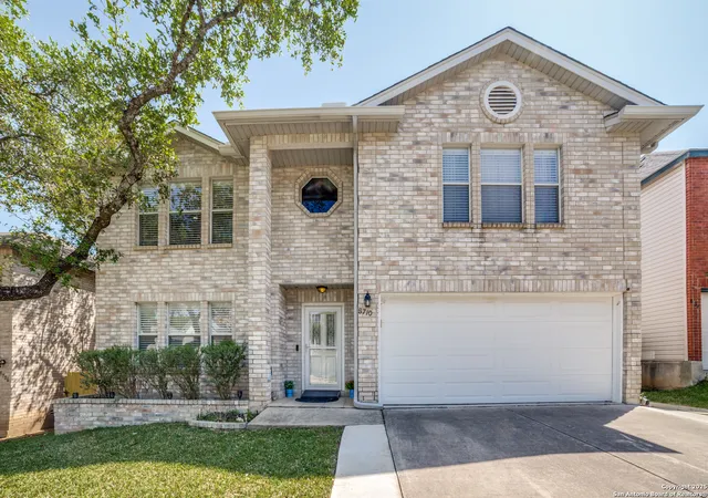 Photo 3 of Sale Pending at 8710 White Quail, San Antonio, TX 78250 | MLS# 1857478 | Listing updated on 2026-03-30