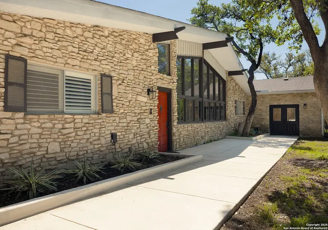 Photo 3 of Single family home for sale at 15108 Nw Military Hwy, Shavano Park, TX 78231 | MLS# 1857594 | Listing updated on 2025-06-13
