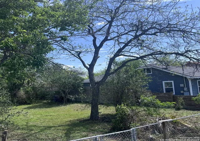 Photo 2 of Land for sale at 205 Rehmann, San Antonio, TX 78204 | MLS# 1857678 | Listing updated on 2025-10-10