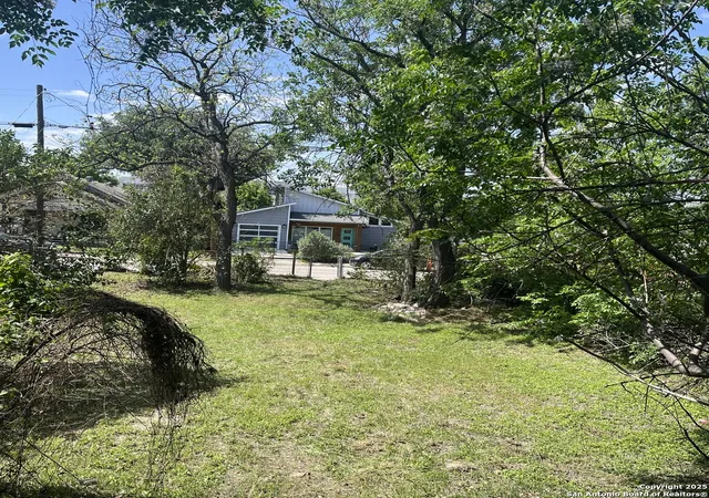 Photo 4 of Land for sale at 205 Rehmann, San Antonio, TX 78204 | MLS# 1857678 | Listing updated on 2025-10-10