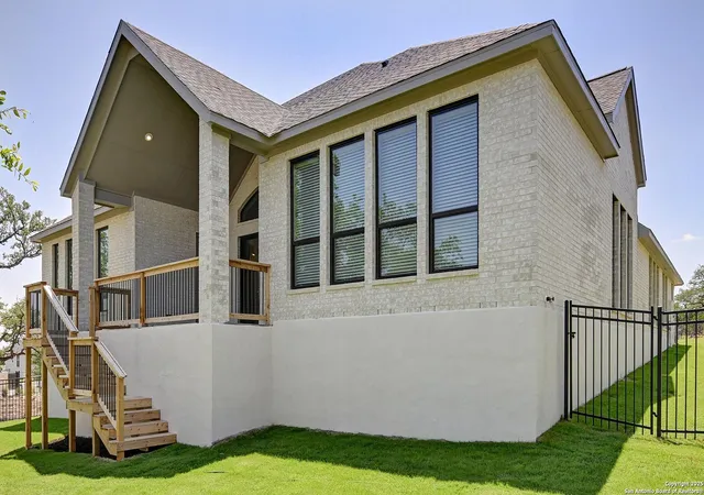 Photo 1 of Sale Pending at 107 Cascada, Spring Branch, TX 78070 | MLS# 1857791 | Listing updated on 2025-12-08