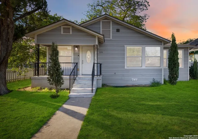 Photo 1 of Multi family home for sale at 139 Hansford St, San Antonio, TX 78210 | MLS# 1857818 | Listing updated on 2025-08-23