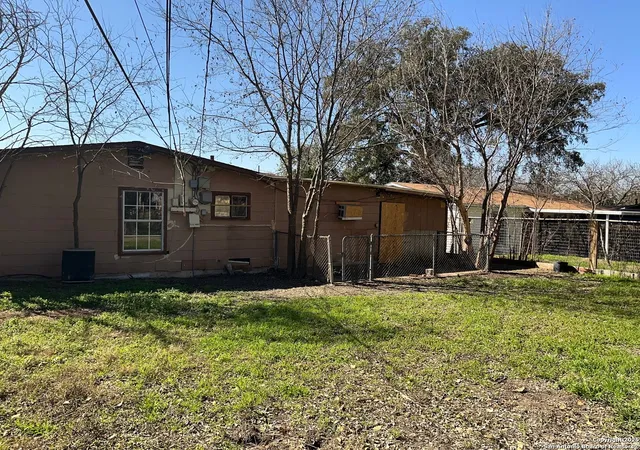 24th image of 307 Cherry Ridge, San Antonio, TX 78213 | MLS# 1857821